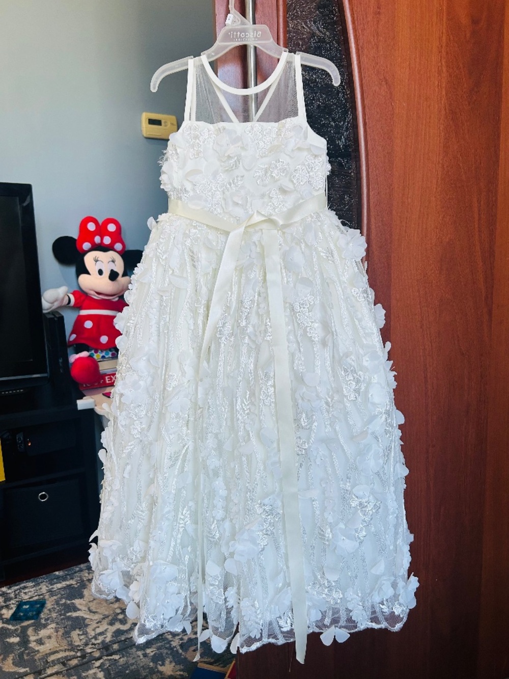 Worn Once Size 4 Rosebud Style 5133 Flower Girl Dress - Excellent Condition